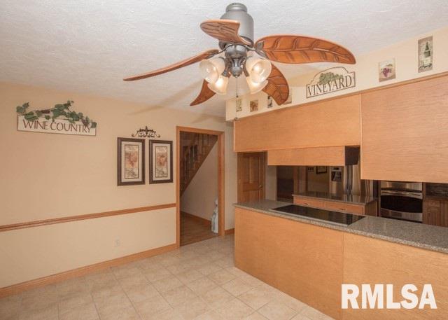 4006 Jersey Ridge Road Davenport, IA 52807 - Photo 8 of 20 Gallery Image 8