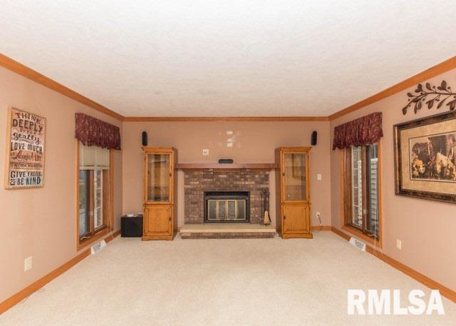 4006 Jersey Ridge Road Davenport, IA 52807 - Photo 9 of 20 Gallery Image 9