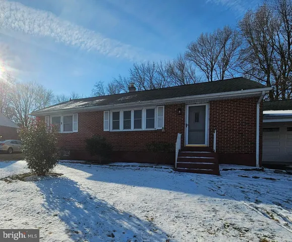$2,100 | 21 Dawes Drive, Newark, DE 19702
