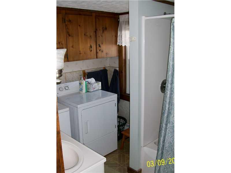 286 Hamilton Road Waterboro, ME 04087 - Photo 19 of 20 Bathroom. bathroom with laundry area