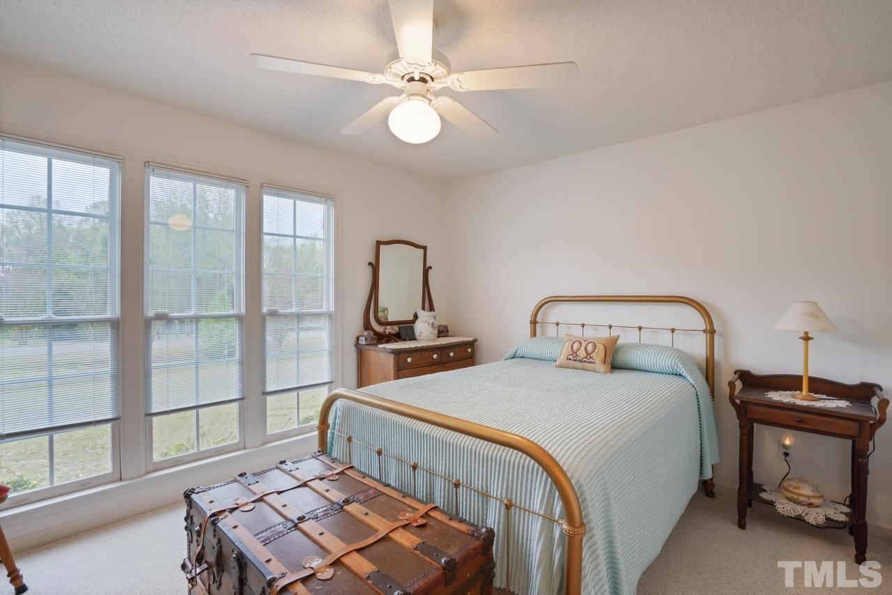 4028 Forty-Niner's Road Clayton, NC 27520 - Photo 19 of 27 Gallery Image 19
