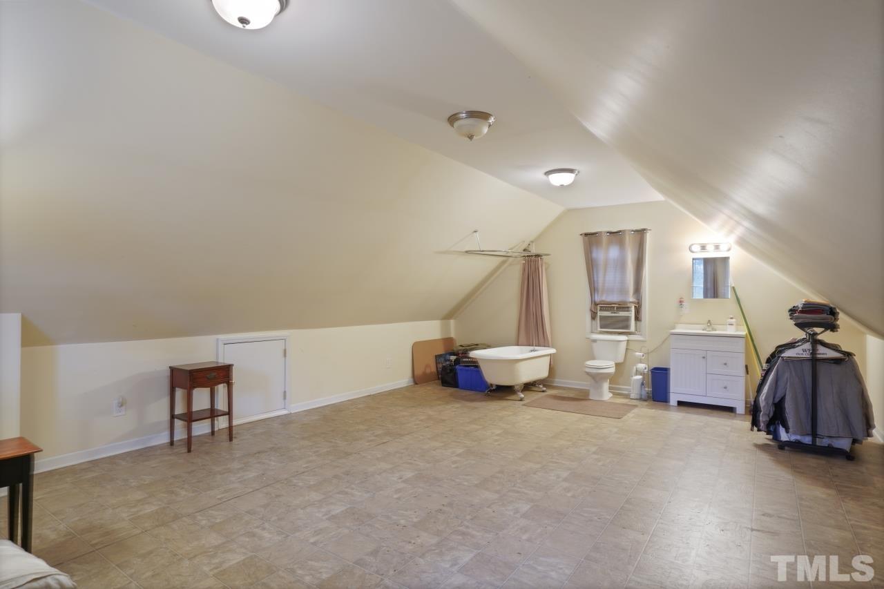 4028 Forty-Niner's Road Clayton, NC 27520 - Photo 24 of 27 Gallery Image 24