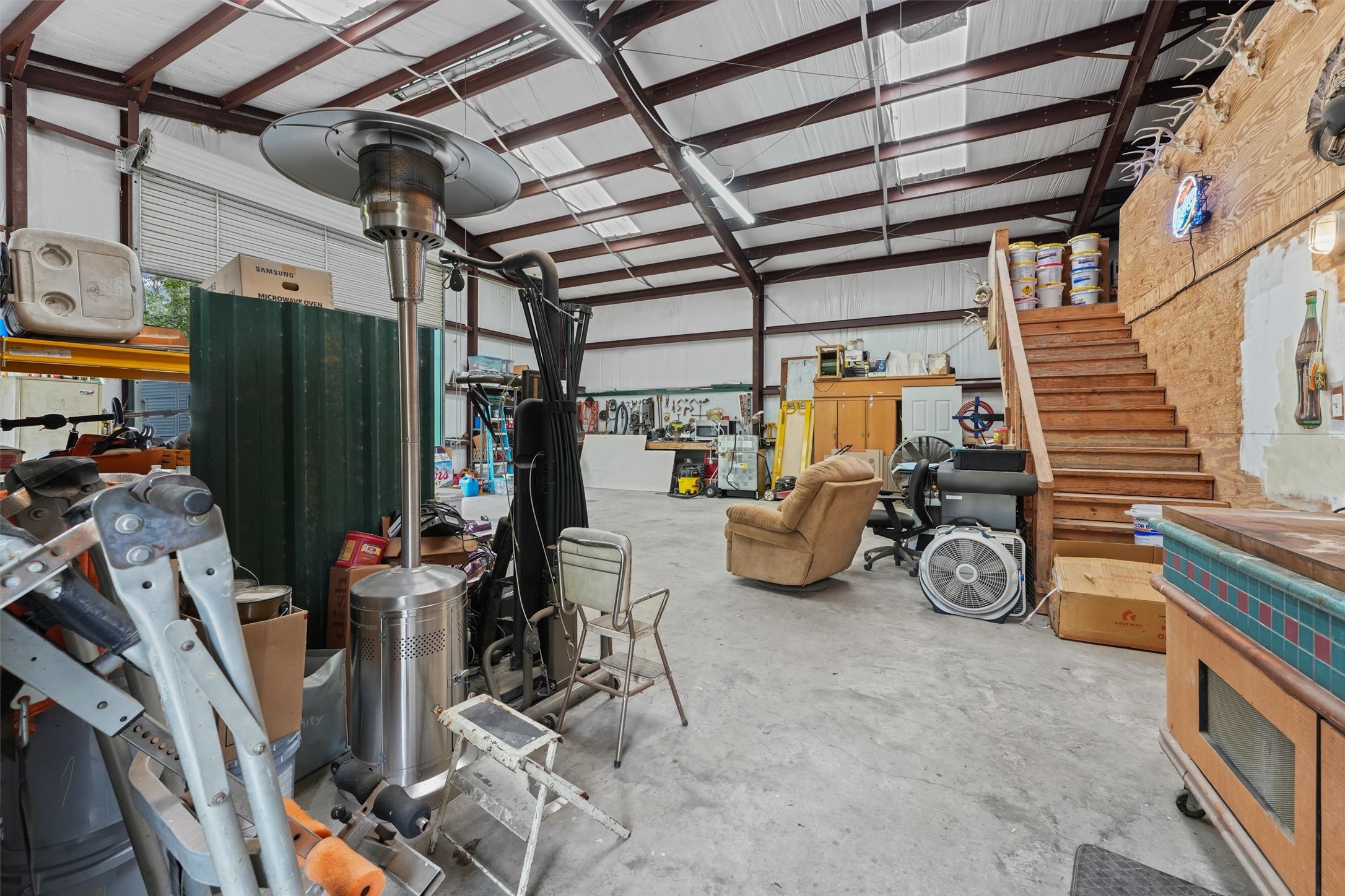 6803 Treaschwig Road Spring, TX 77373 - Photo 17 of 22 a view of a room with gym equipment