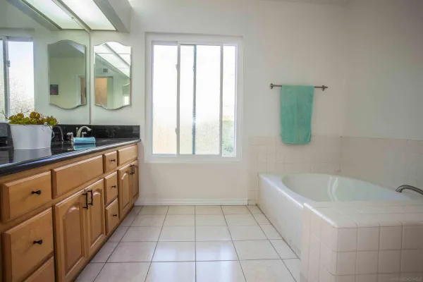 $1,599,000 | 13449 Appalachian Way, San Diego, CA 92129