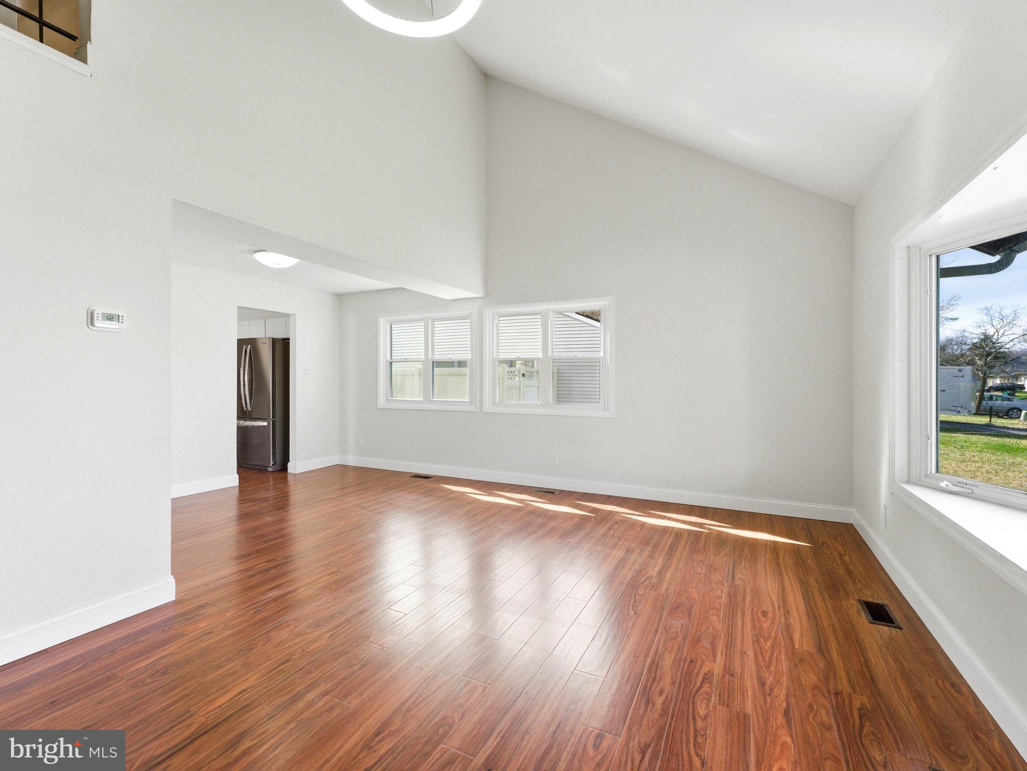 47 Pinewood Lane Sicklerville, NJ 08081 - Photo 7 of 25