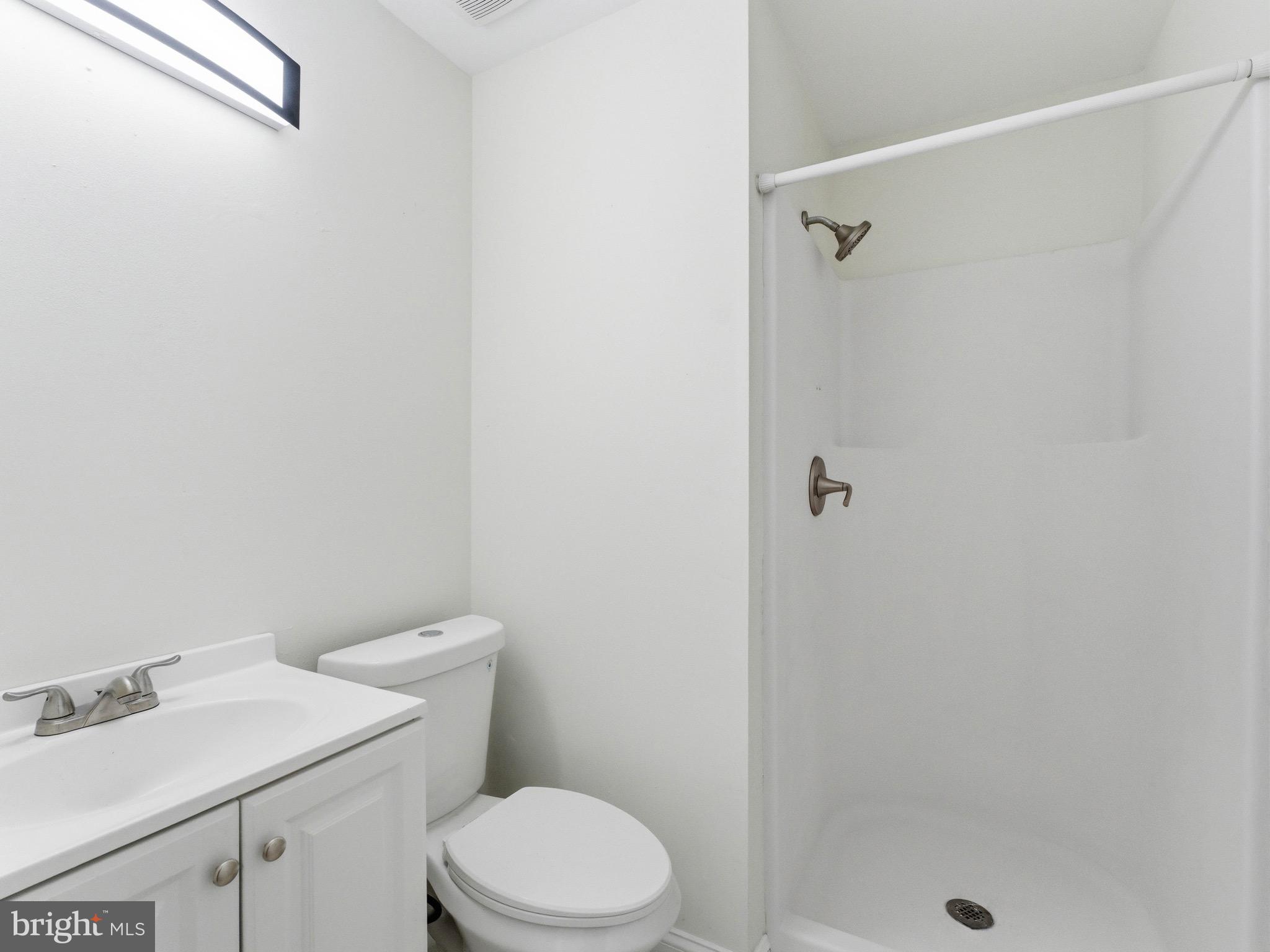 47 Pinewood Lane Sicklerville, NJ 08081 - Photo 10 of 25