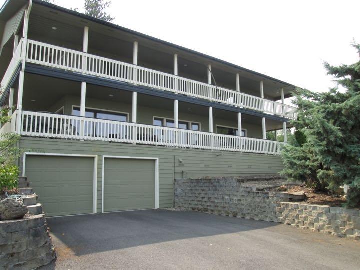 4419 Old Stage Road Central Point, OR 97502 - Photo 2 of 12 a front view of a house