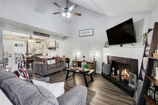 $215,000 | 5768 North Anita Avenue, Kansas City, MO 64151