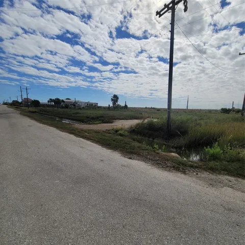 $115,000 | 1287 North Monkhouse Drive, Crystal Beach, TX 77650