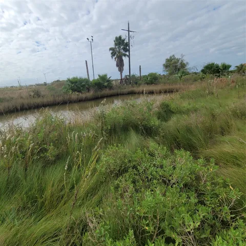 $115,000 | 1287 North Monkhouse Drive, Crystal Beach, TX 77650