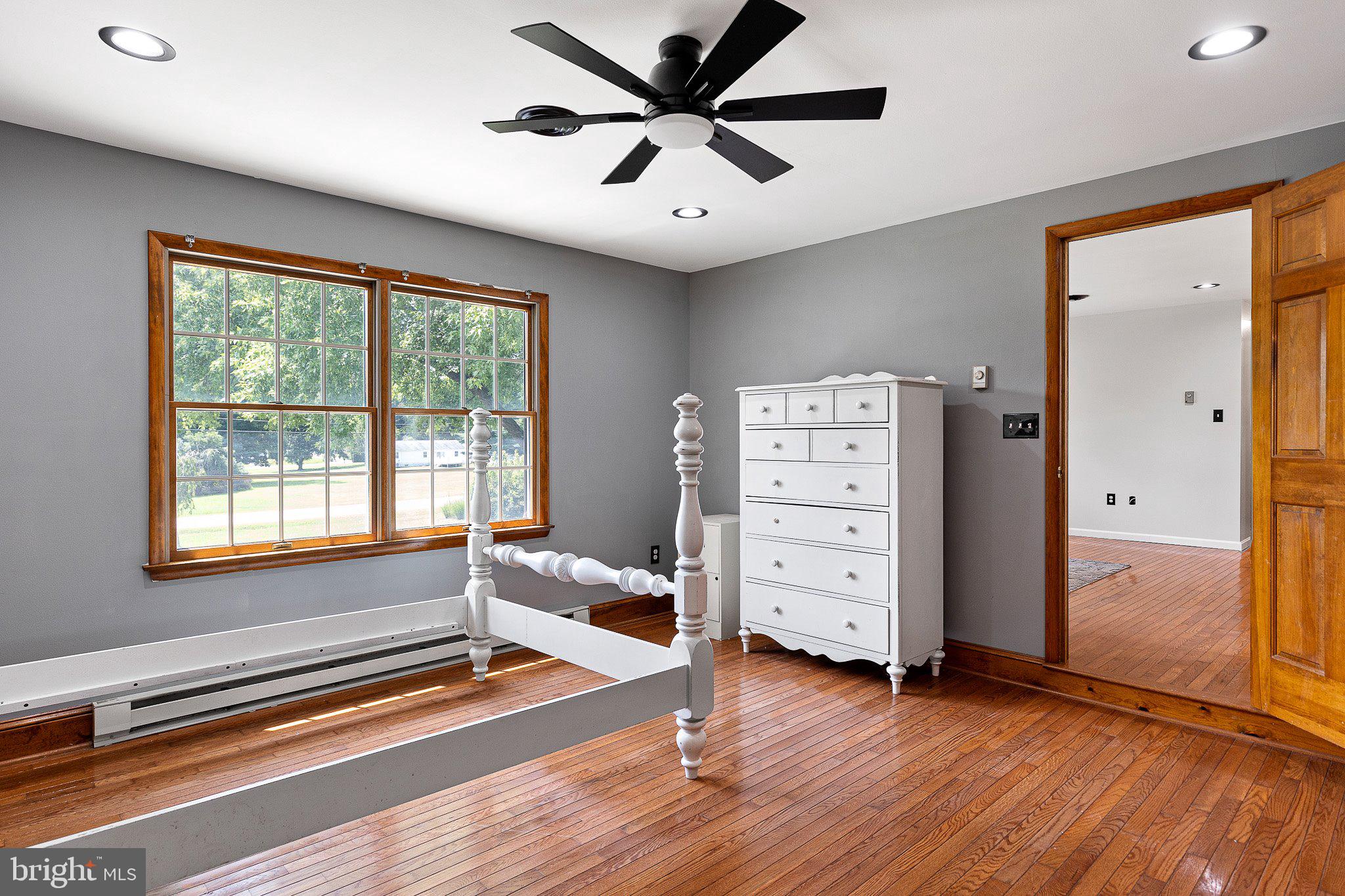 129 Old Chestnut Road Elkton, MD 21921 - Photo 12 of 25 Primary bedroom