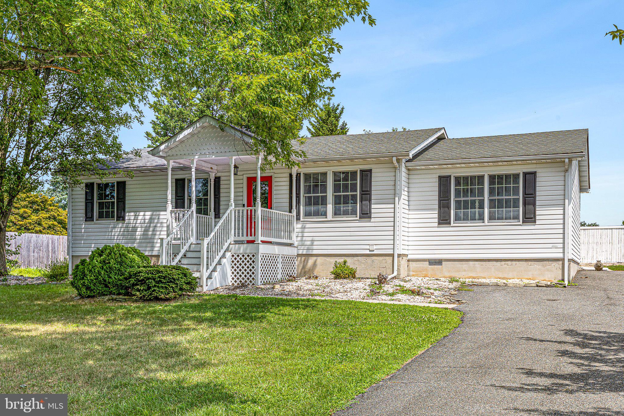 129 Old Chestnut Road Elkton, MD 21921 - Photo 2 of 25 Welcome home!