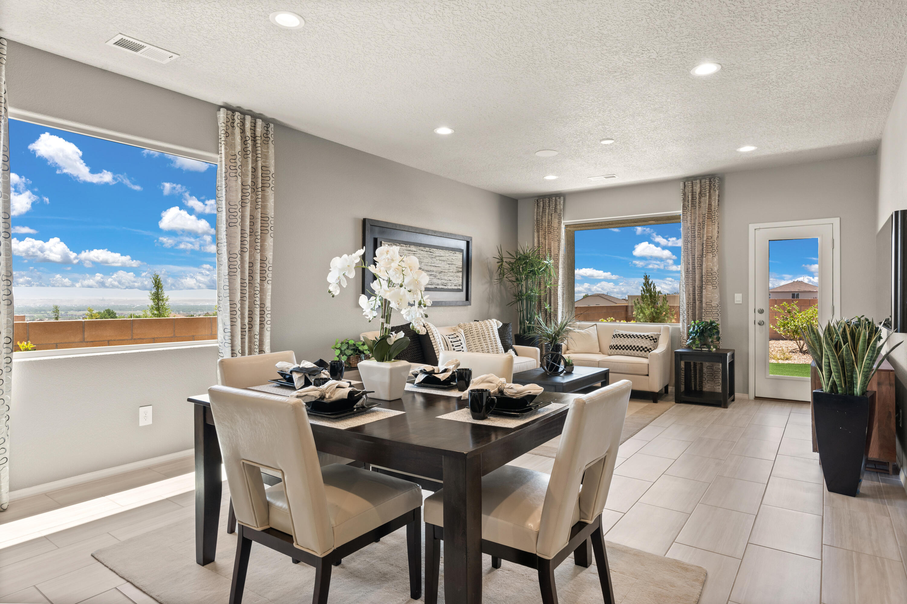 1501 Gleneagles Street Rio Rancho, NM 87144 - Photo 12 of 25 Gallery Image 12