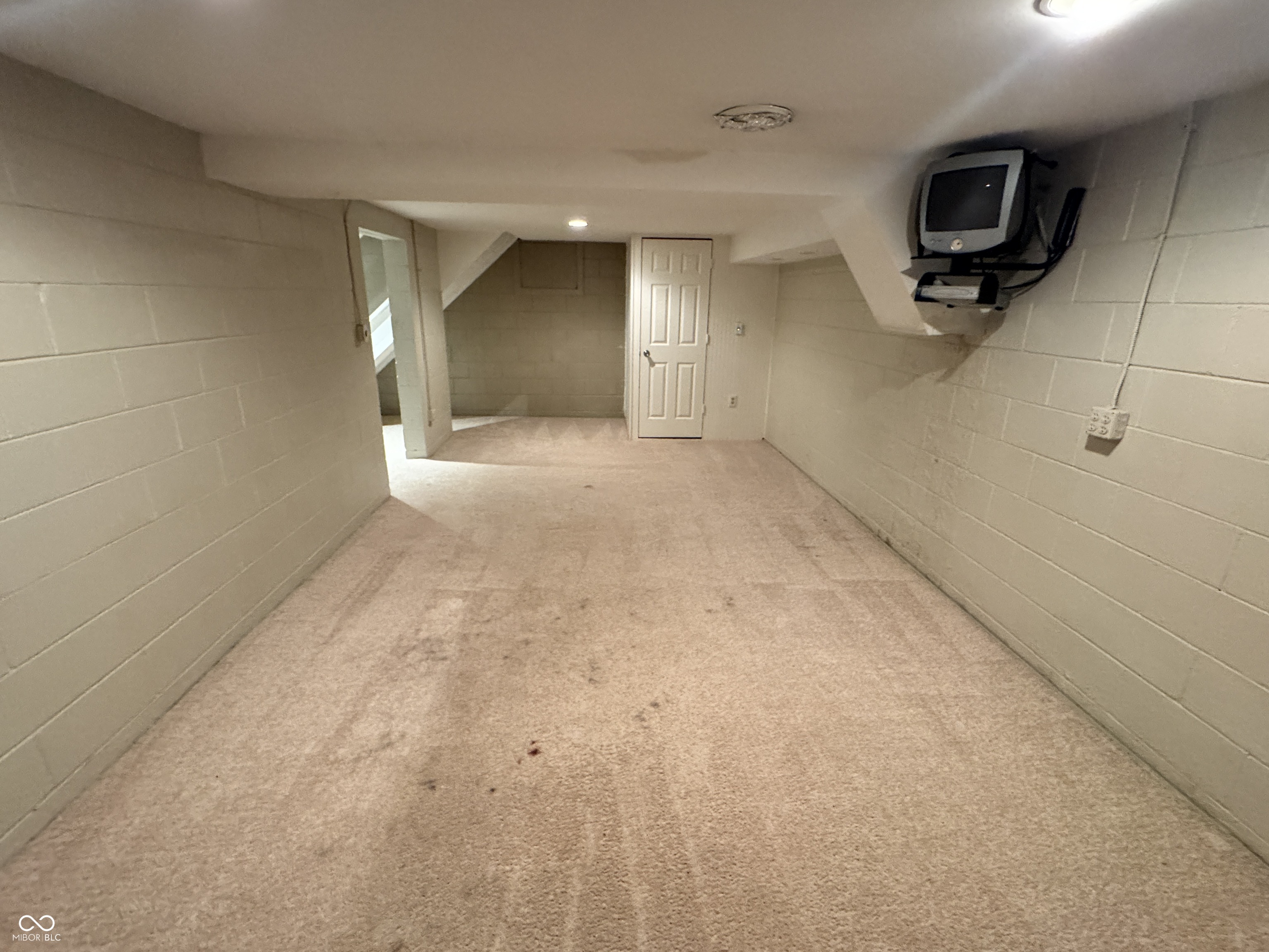 7425 Dean Road Indianapolis, IN 46240 - Photo 30 of 38