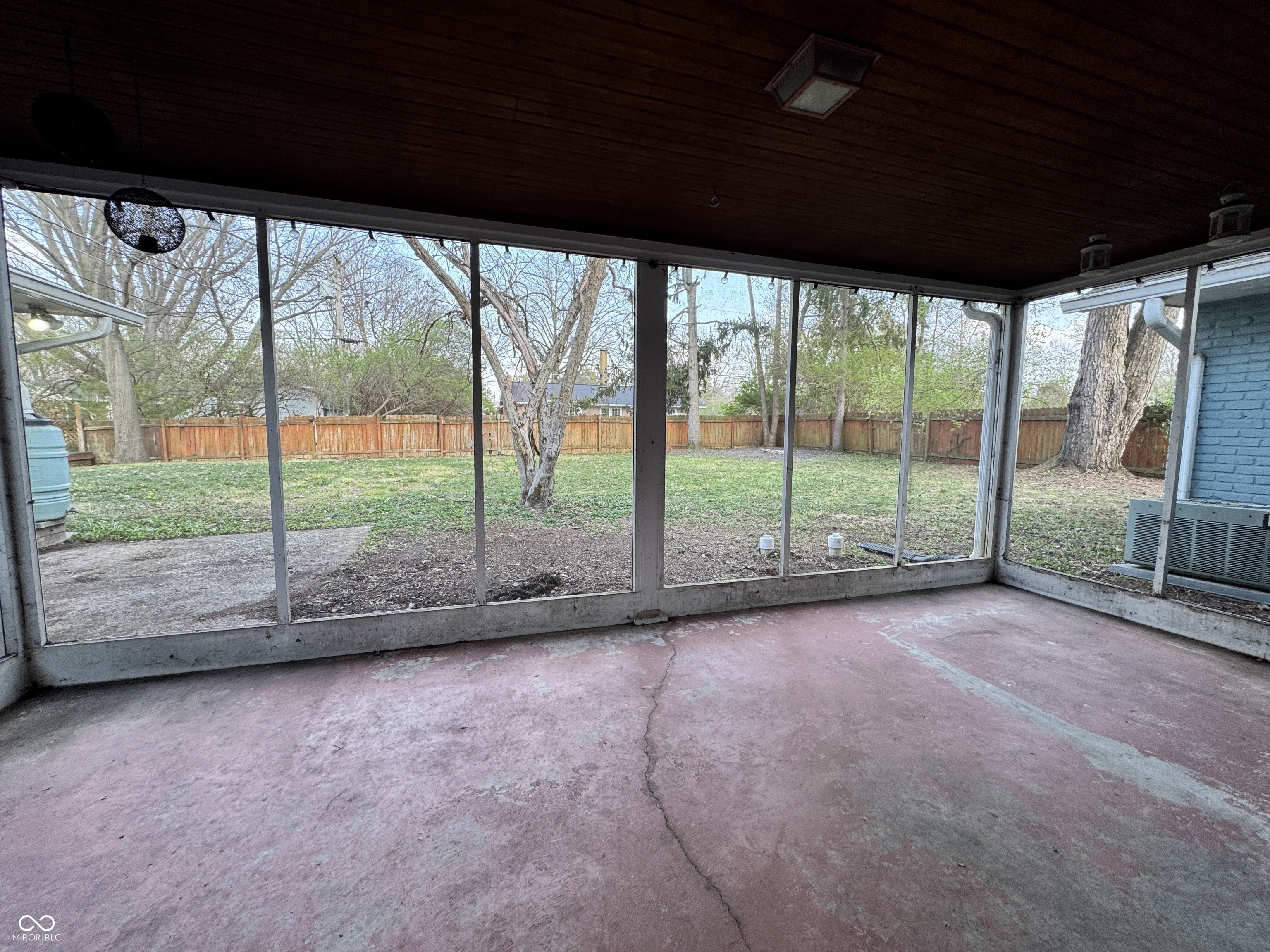 7425 Dean Road Indianapolis, IN 46240 - Photo 32 of 38