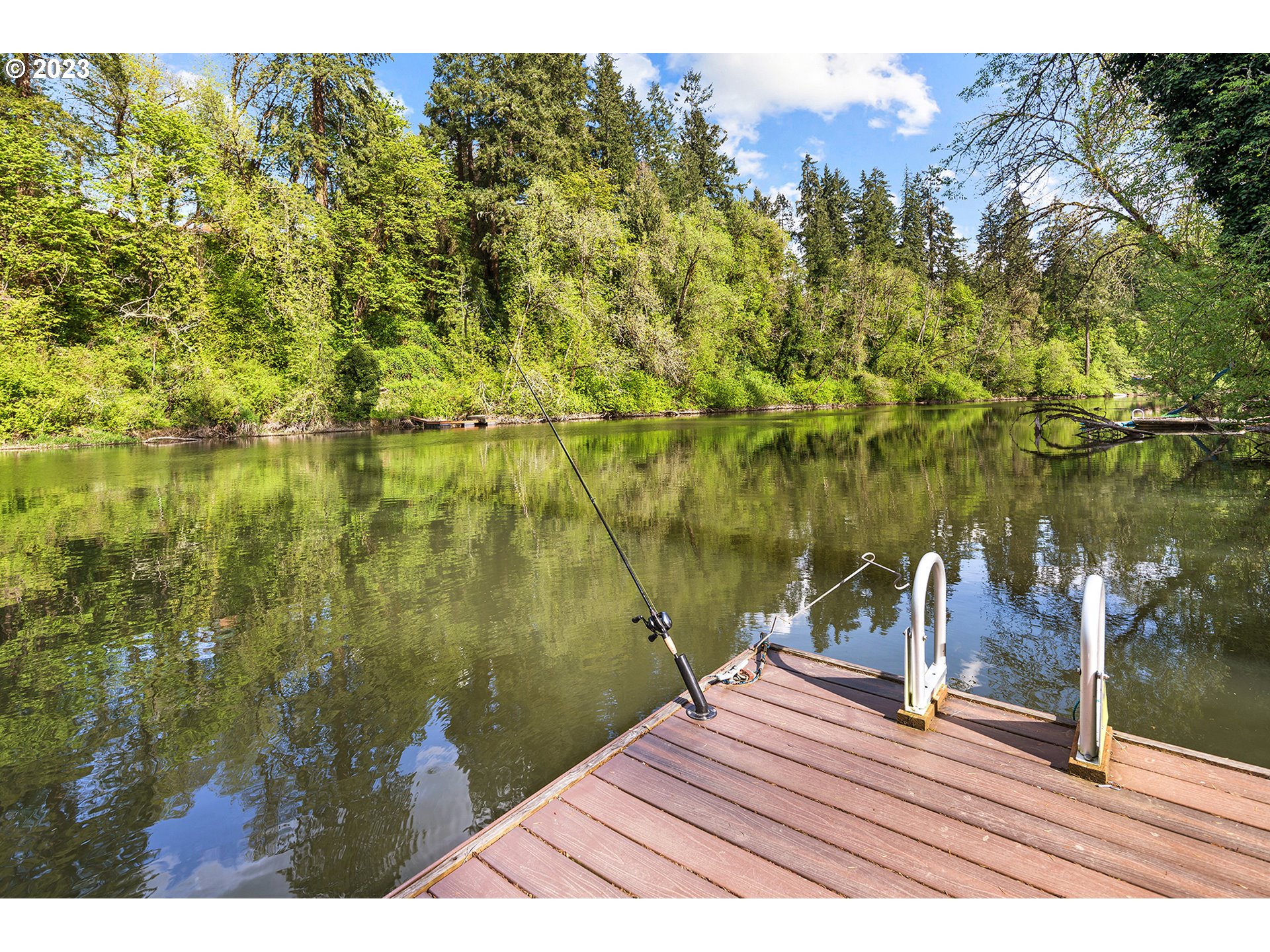 21700 Southwest Ribera Lane West Linn, OR 97068 - Photo 37 of 48 Gallery Image 37