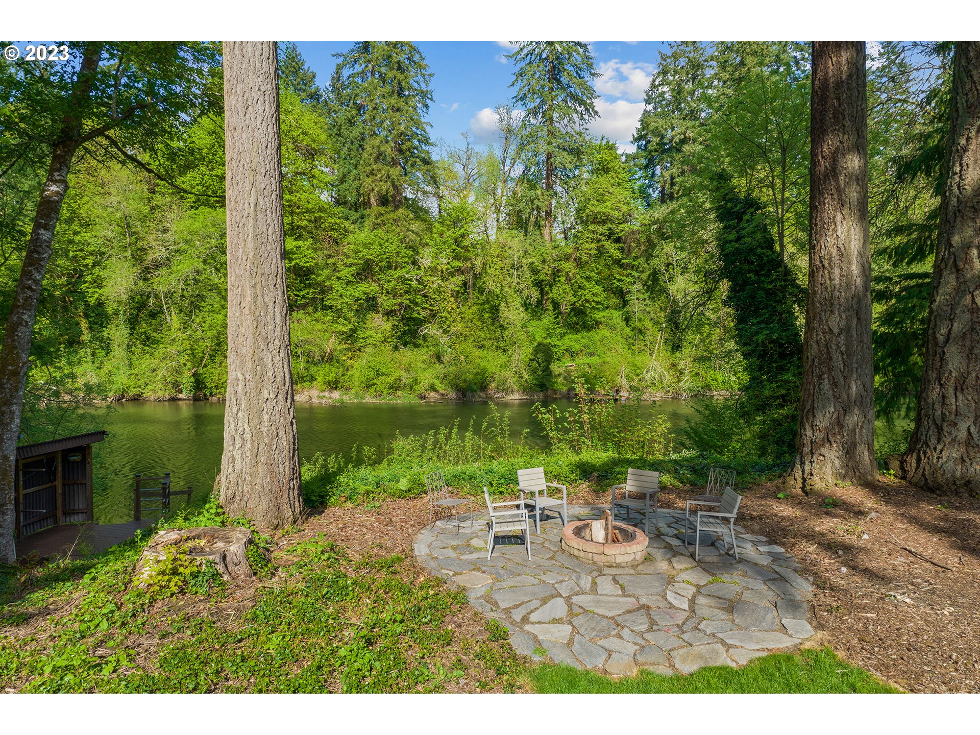 21700 Southwest Ribera Lane West Linn, OR 97068 - Photo 41 of 48 Gallery Image 41