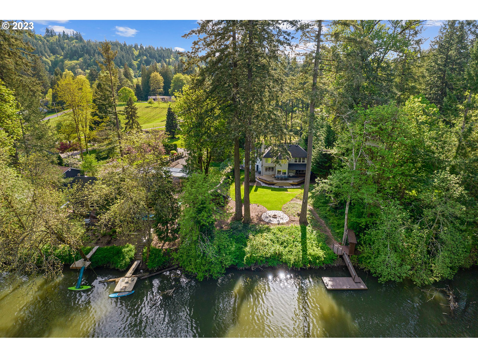 21700 Southwest Ribera Lane West Linn, OR 97068 - Photo 42 of 48 Gallery Image 42