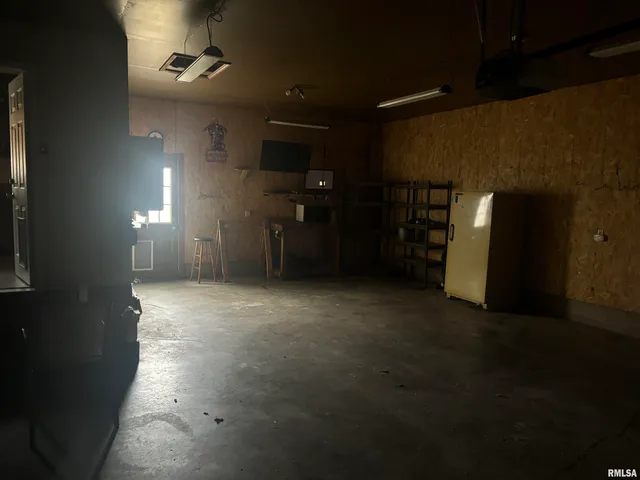 $2,500 | 705 Crestview Drive, Metamora, IL 61548