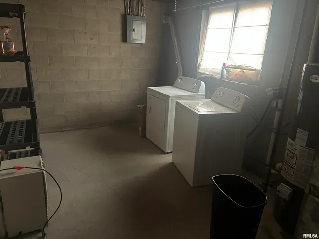 $2,500 | 705 Crestview Drive, Metamora, IL 61548