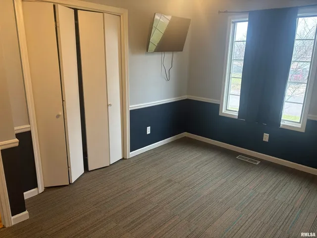 $2,500 | 705 Crestview Drive, Metamora, IL 61548