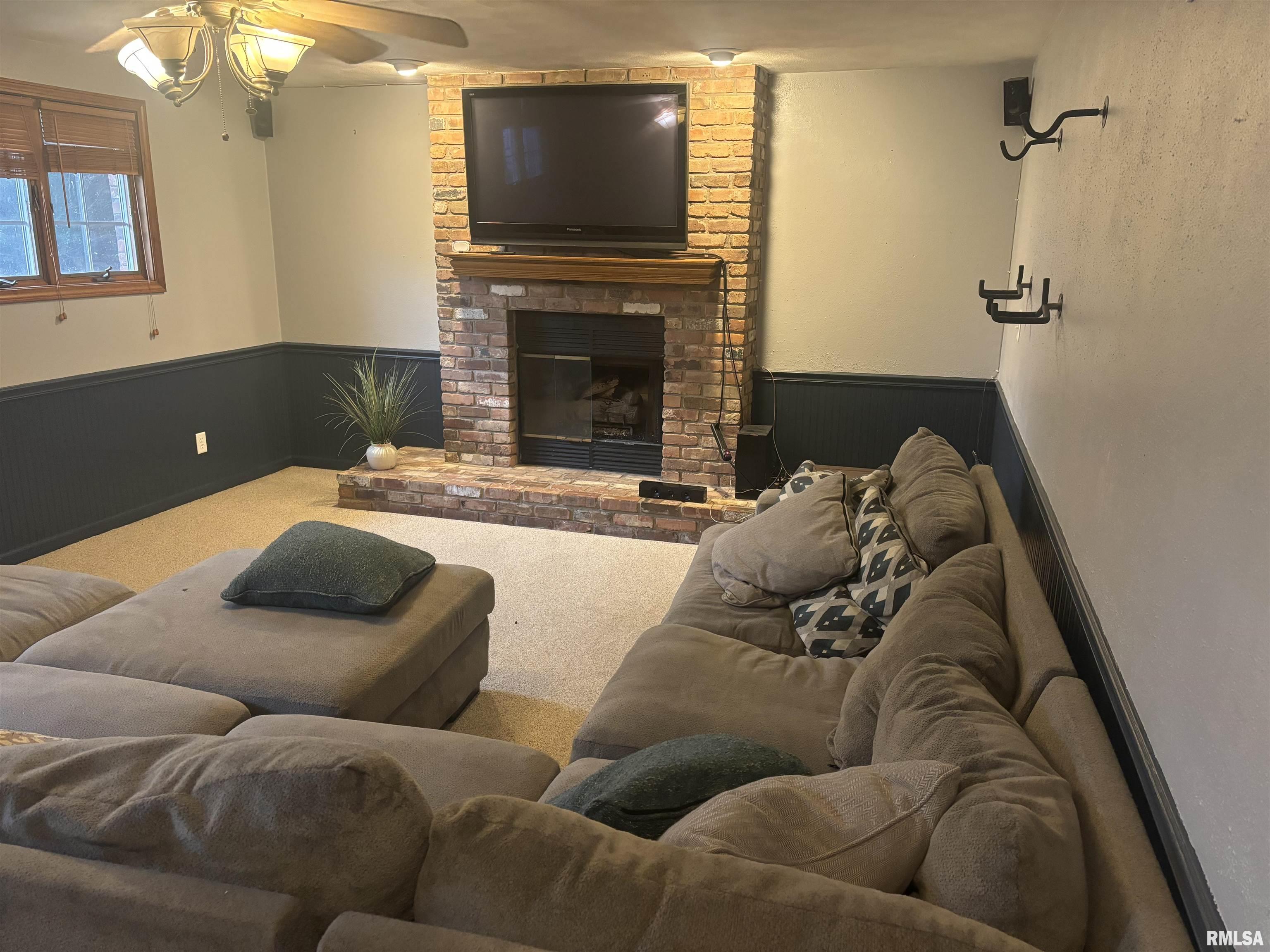 705 Crestview Drive Metamora, IL 61548 - Photo 10 of 12