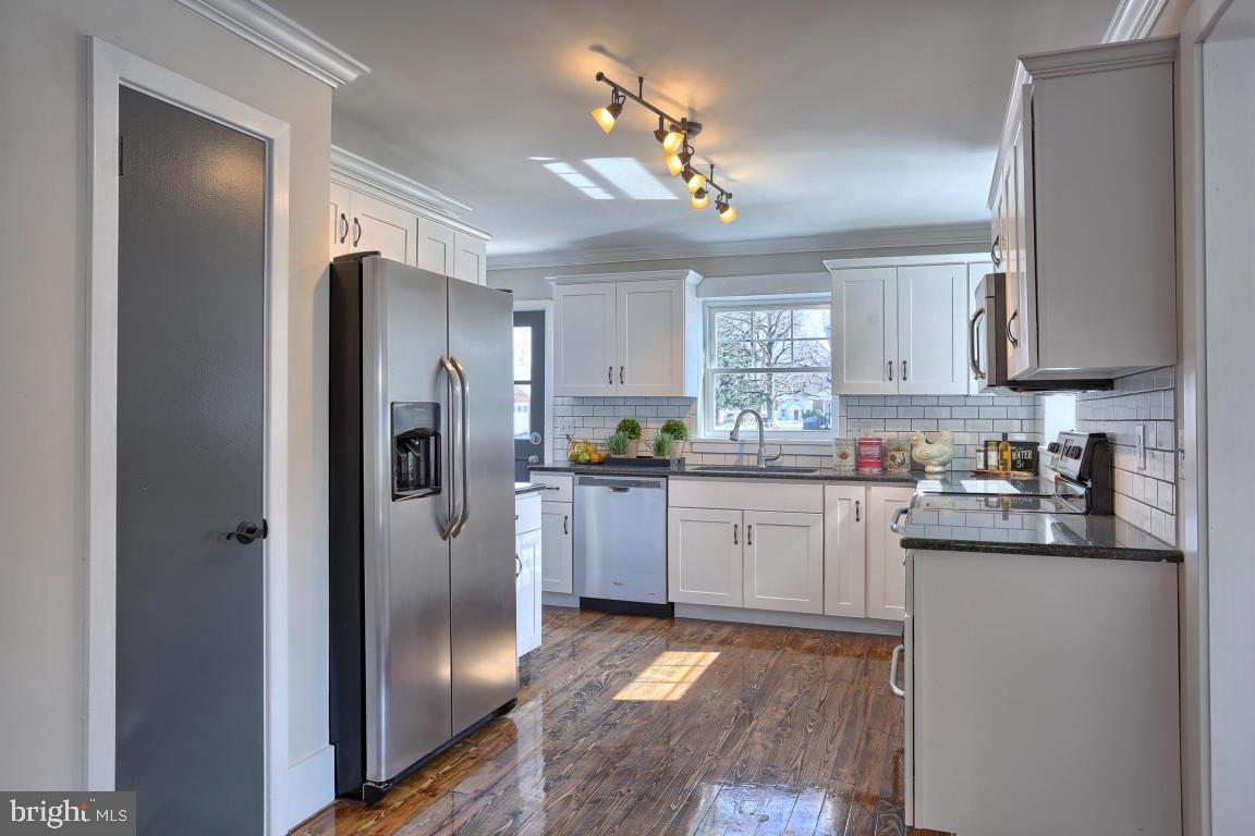 130 South Forge Road Palmyra, PA 17078 - Photo 2 of 14 Gallery Image 2