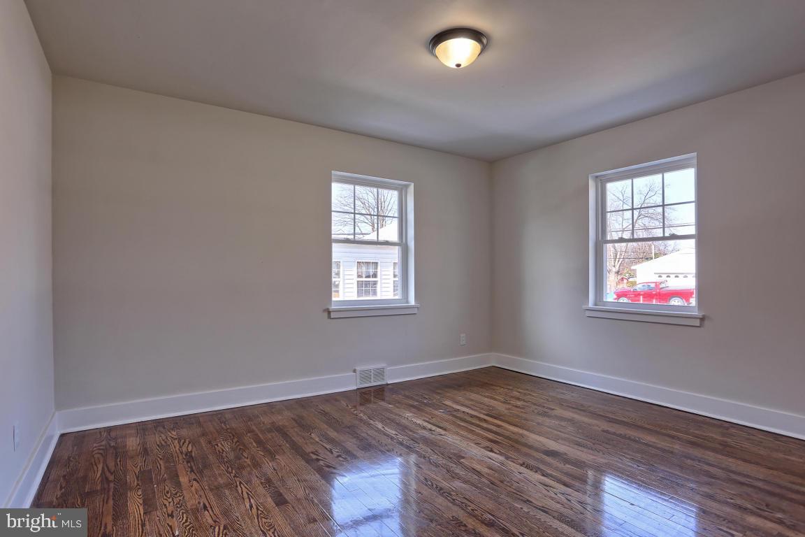 130 South Forge Road Palmyra, PA 17078 - Photo 11 of 14 Gallery Image 11
