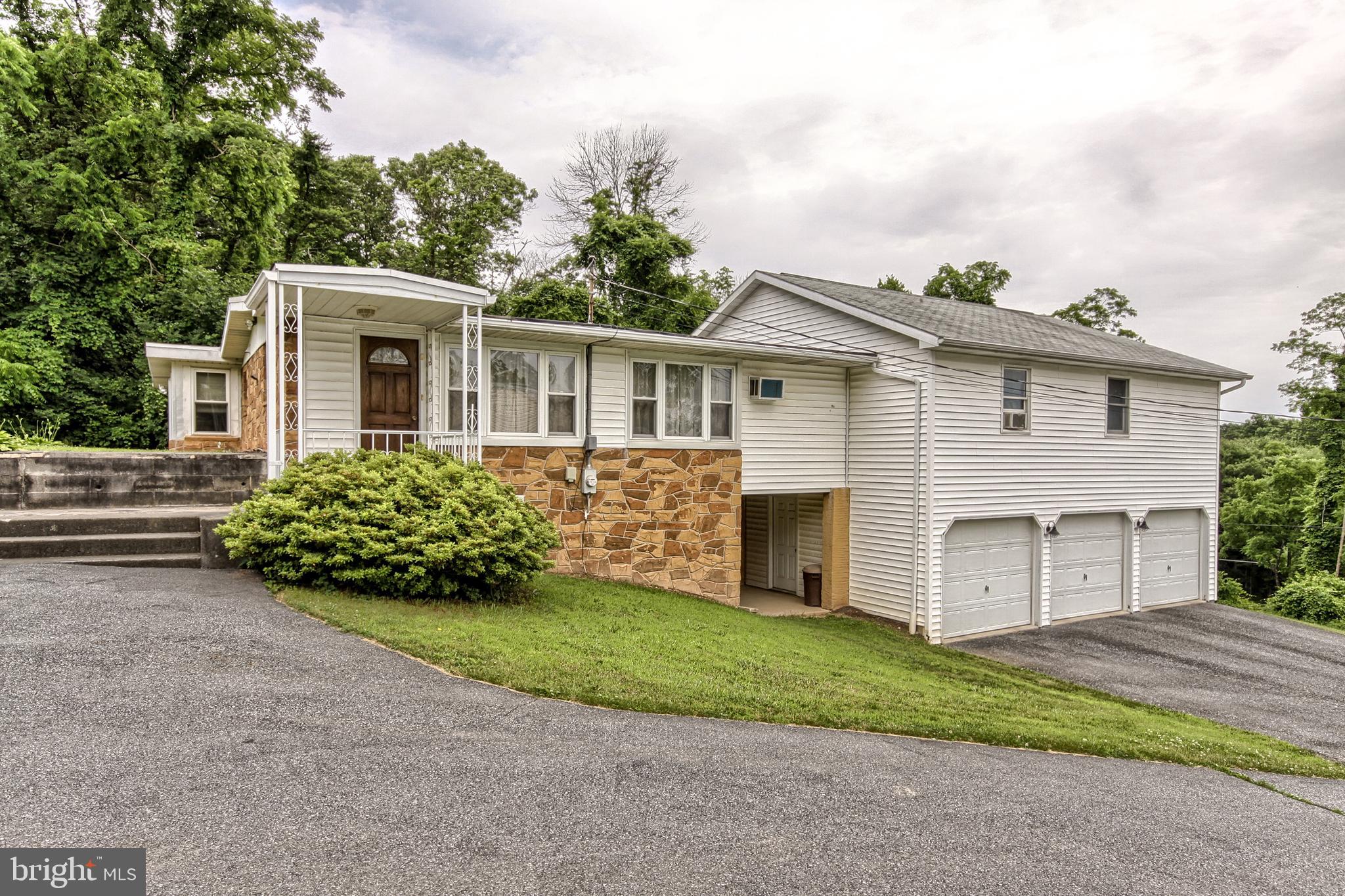 226 Notch Road Duncannon, PA 17020 - Photo 2 of 41 Gallery Image 2