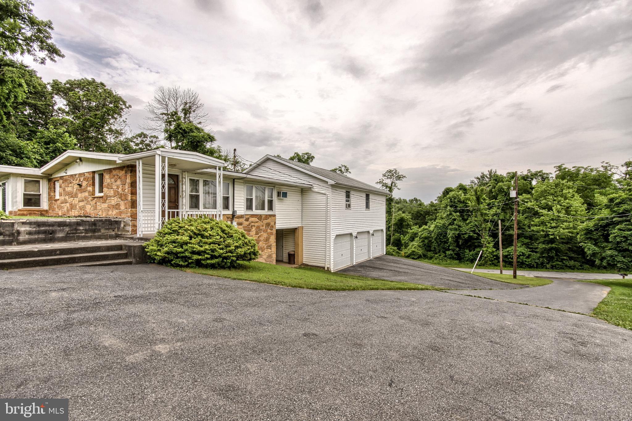 226 Notch Road Duncannon, PA 17020 - Photo 3 of 41 Gallery Image 3