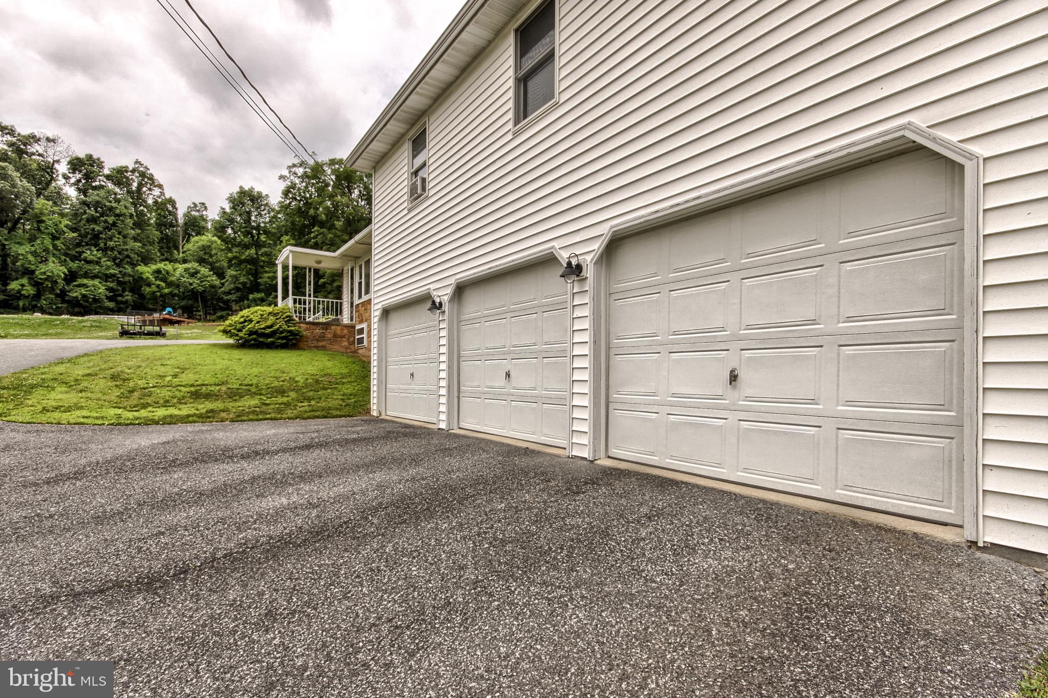 226 Notch Road Duncannon, PA 17020 - Photo 4 of 41 Gallery Image 4