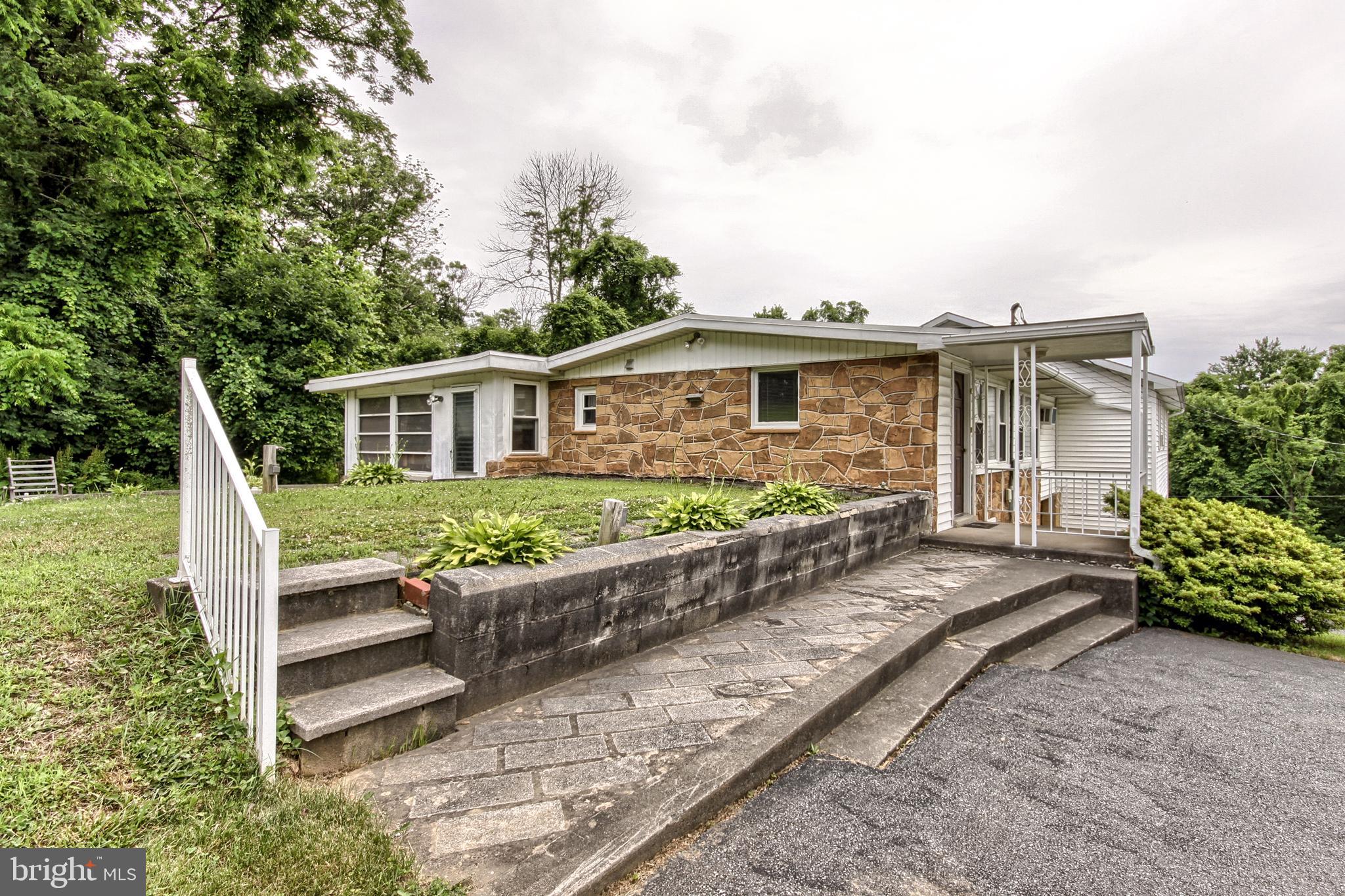 226 Notch Road Duncannon, PA 17020 - Photo 6 of 41 Gallery Image 6