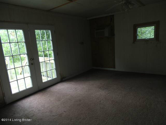 3119 Sunnyside Road Eminence, KY 40019 - Photo 10 of 12 DSCF7651 (Small)