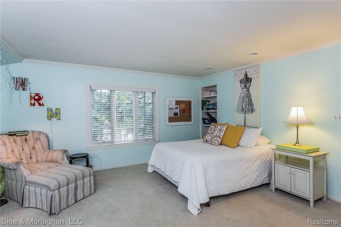 157 Kenwood Road Grosse Pointe, MI 48236 - Photo 48 of 84 048-Bedroom-3257757-medium.jpg