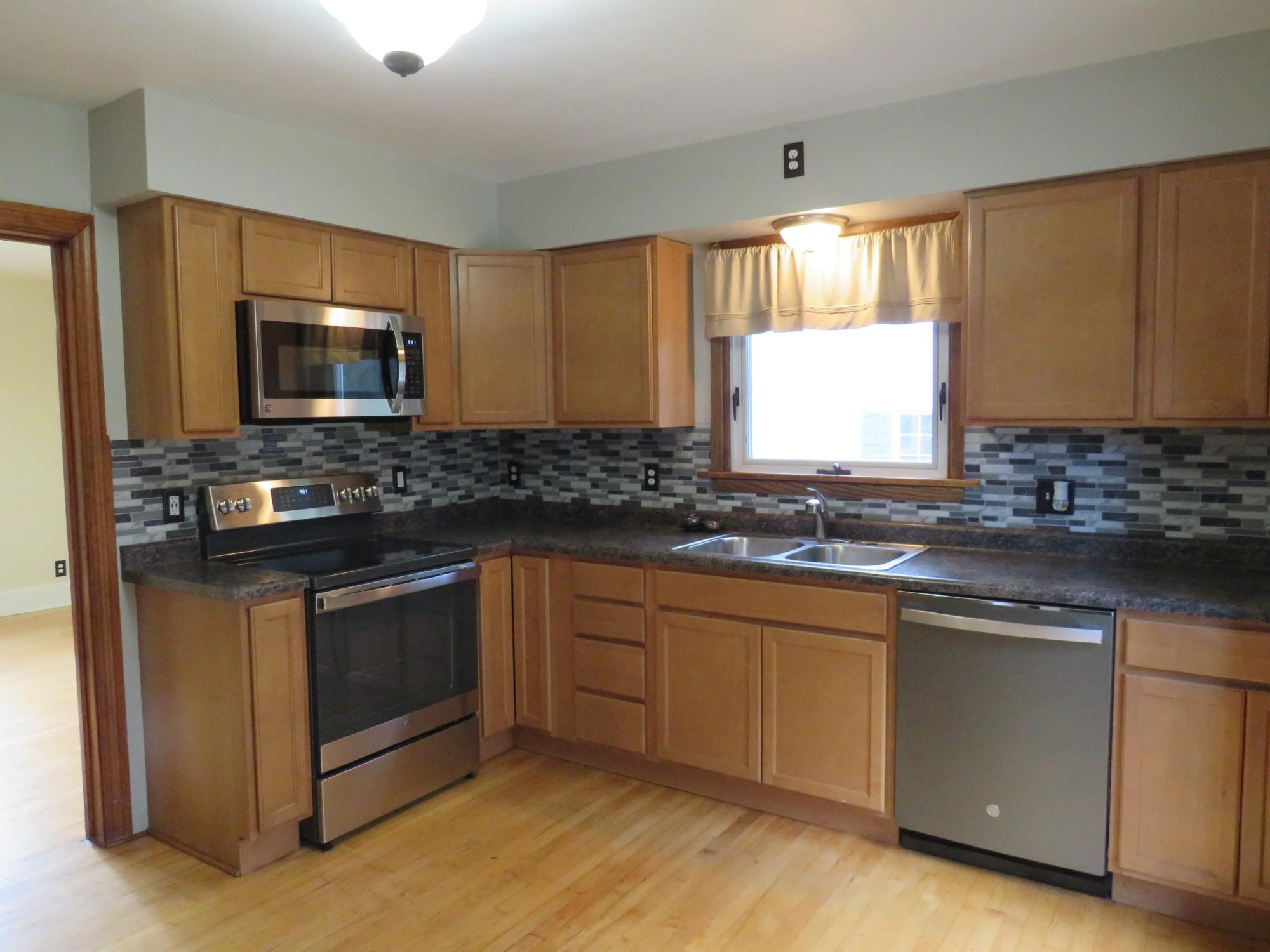 128 Virginia Street Antigo, WI 54409 - Photo 2 of 27 Gallery Image 2