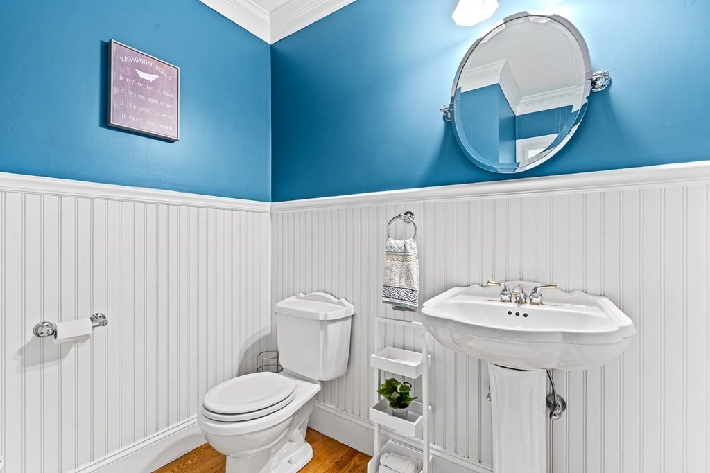 34 Puritan Road Reading, MA 01867 - Photo 19 of 42