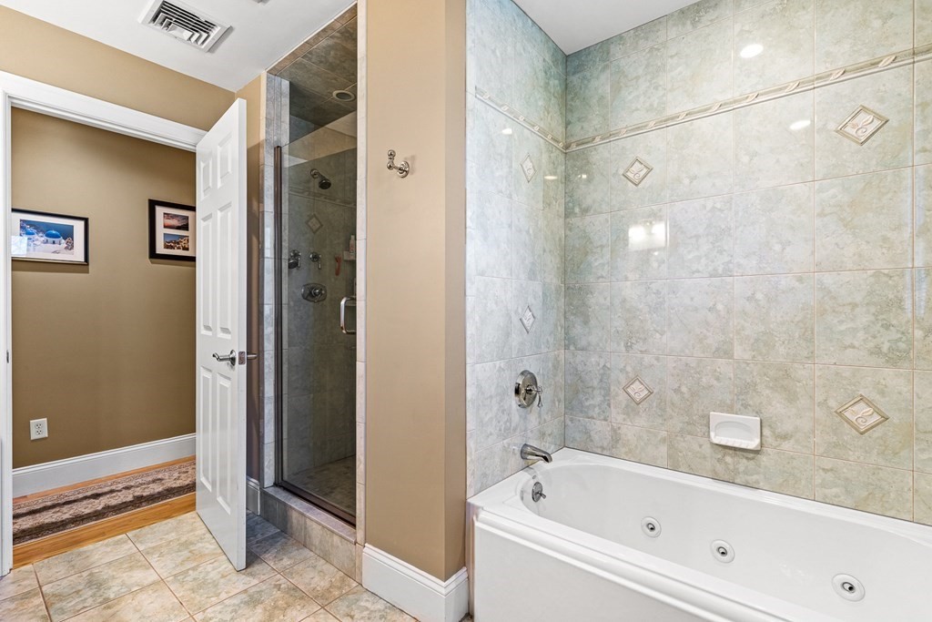 34 Puritan Road Reading, MA 01867 - Photo 26 of 42