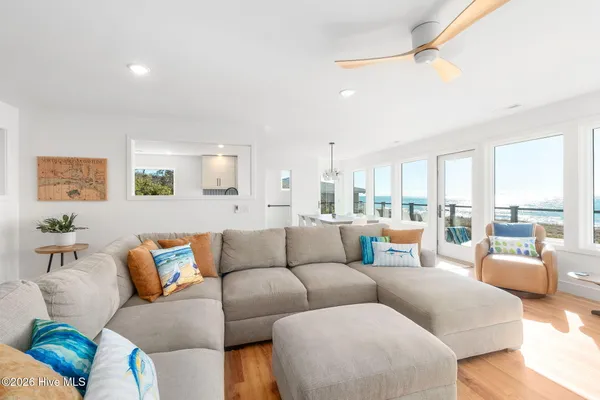 $2,995,000 | 129 Dogwood Circle, Pine Knoll Shores, NC 28512