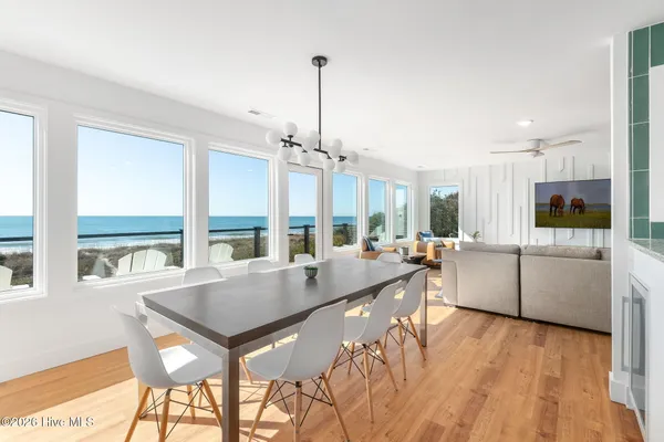 $2,995,000 | 129 Dogwood Circle, Pine Knoll Shores, NC 28512