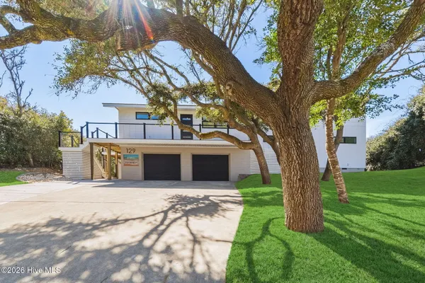 $2,995,000 | 129 Dogwood Circle, Pine Knoll Shores, NC 28512