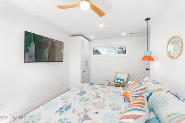 $2,995,000 | 129 Dogwood Circle, Pine Knoll Shores, NC 28512