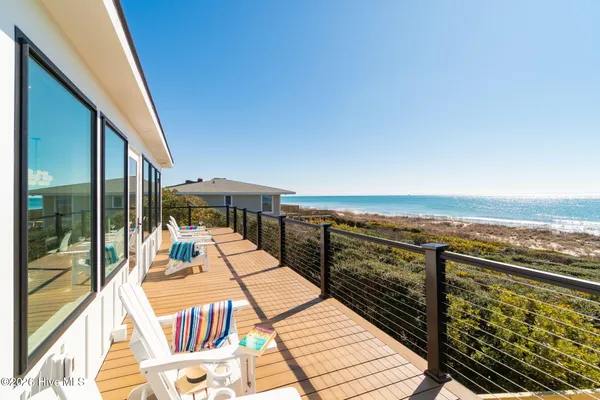 $2,995,000 | 129 Dogwood Circle, Pine Knoll Shores, NC 28512