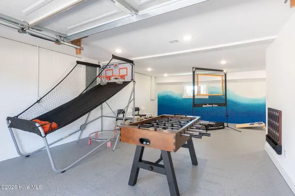 $2,995,000 | 129 Dogwood Circle, Pine Knoll Shores, NC 28512