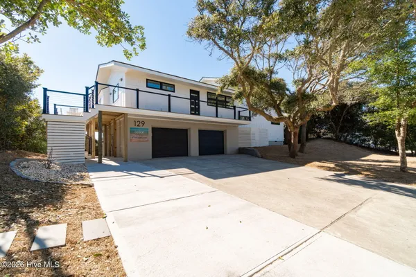 $2,995,000 | 129 Dogwood Circle, Pine Knoll Shores, NC 28512