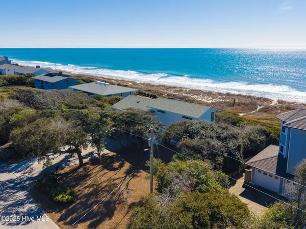 $2,995,000 | 129 Dogwood Circle, Pine Knoll Shores, NC 28512