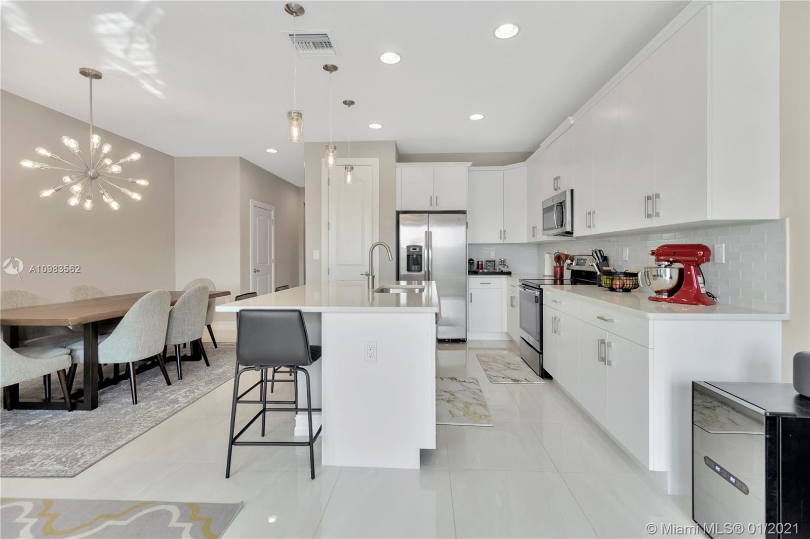 9932 Brickhill Drive Boca Raton, FL 33428 - Photo 3 of 34 Gallery Image 3