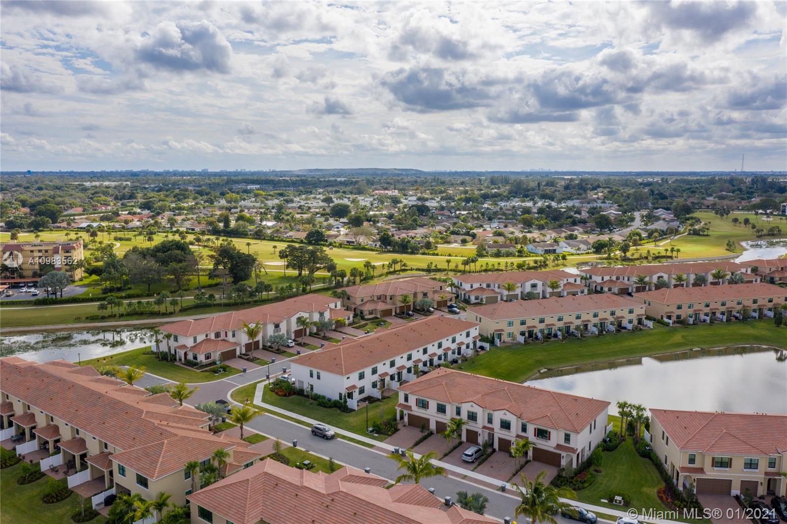 9932 Brickhill Drive Boca Raton, FL 33428 - Photo 33 of 34 Gallery Image 33