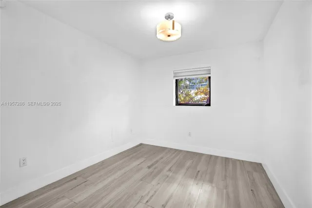 $3,500 | 3265 Virginia Street, Unit 24, Miami, FL 33133