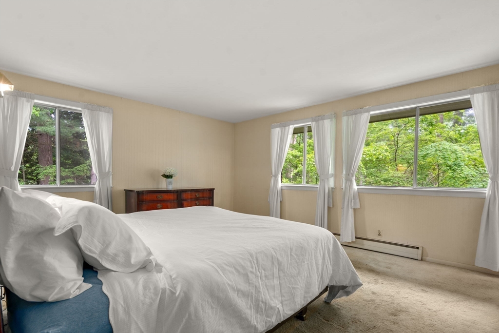 26 Arrowhead Road Weston, MA 02493 - Photo 12 of 28