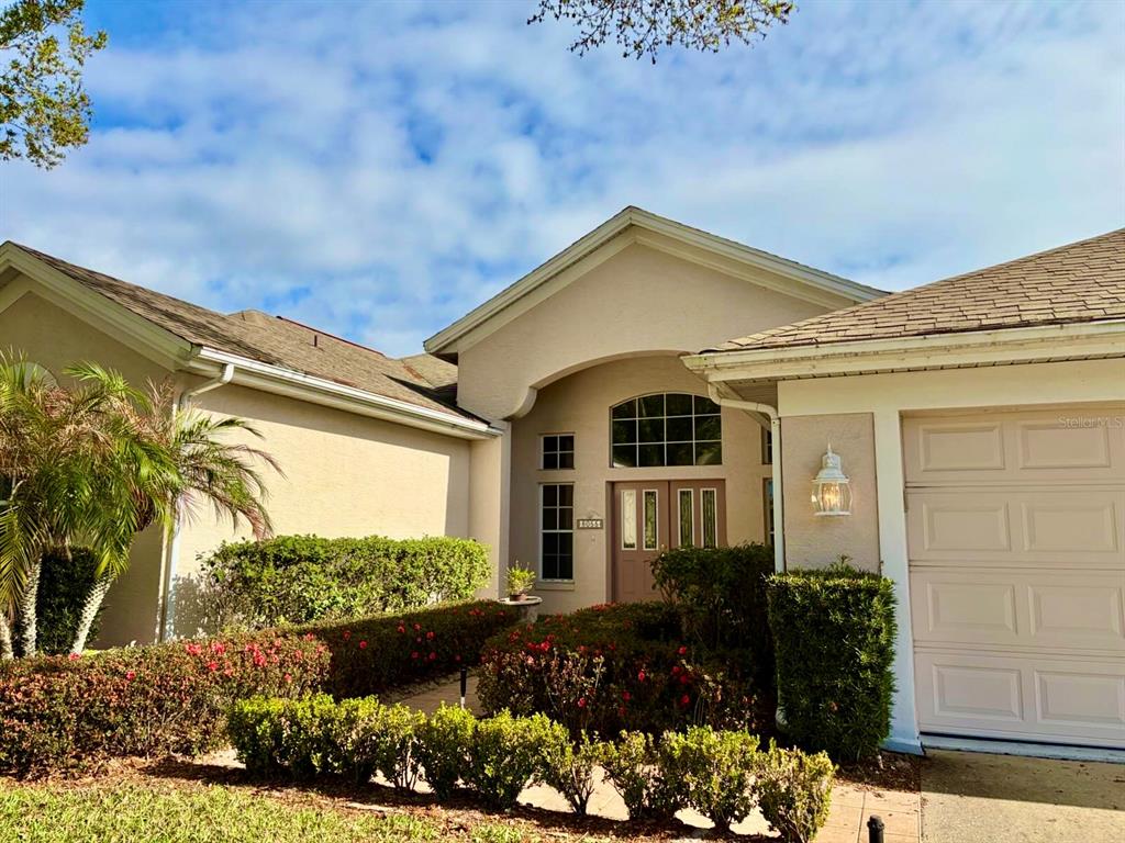 8055 Laurel Ridge Drive Mount Dora, FL 32757 - Photo 3 of 45